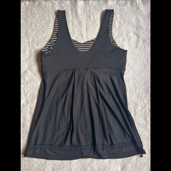 Lululemon Run: Tame Me Tank striped top - Picture 11 of 16